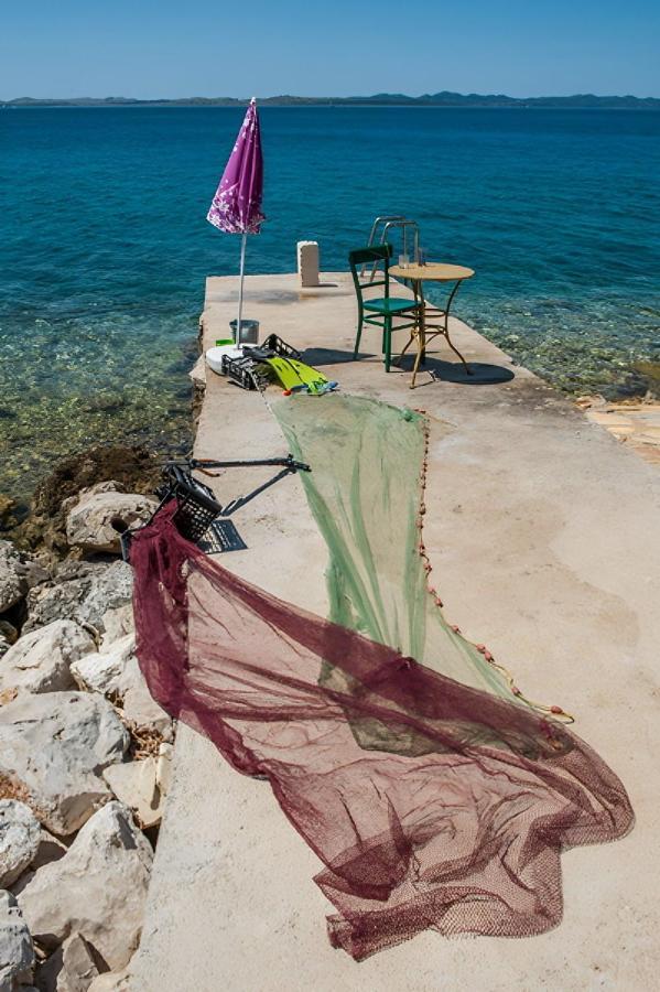 Old Fisherman'S House - Apartment Sonja Banj Bagian luar foto