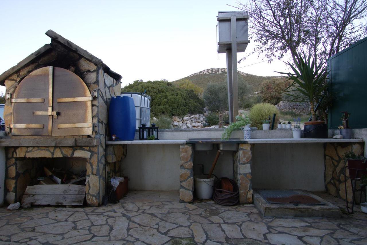 Old Fisherman'S House - Apartment Sonja Banj Bagian luar foto