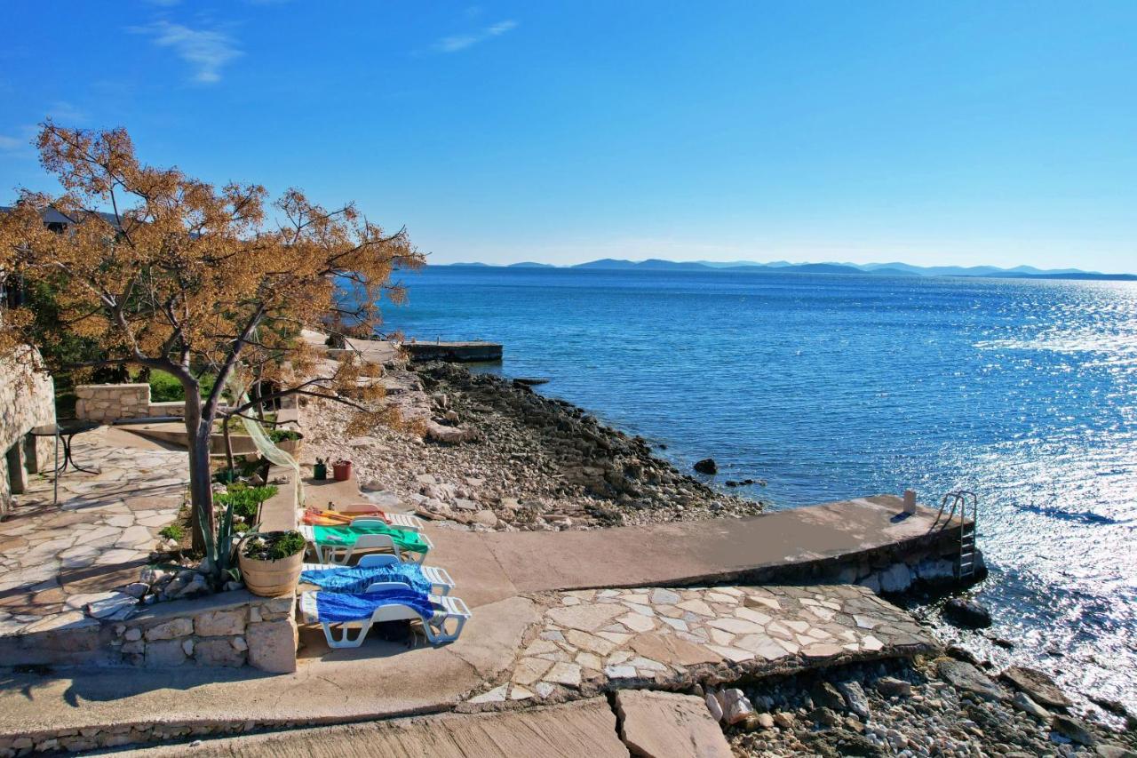 Old Fisherman'S House - Apartment Sonja Banj Bagian luar foto