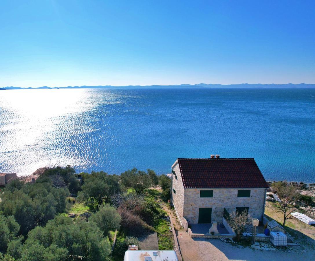 Old Fisherman'S House - Apartment Sonja Banj Bagian luar foto