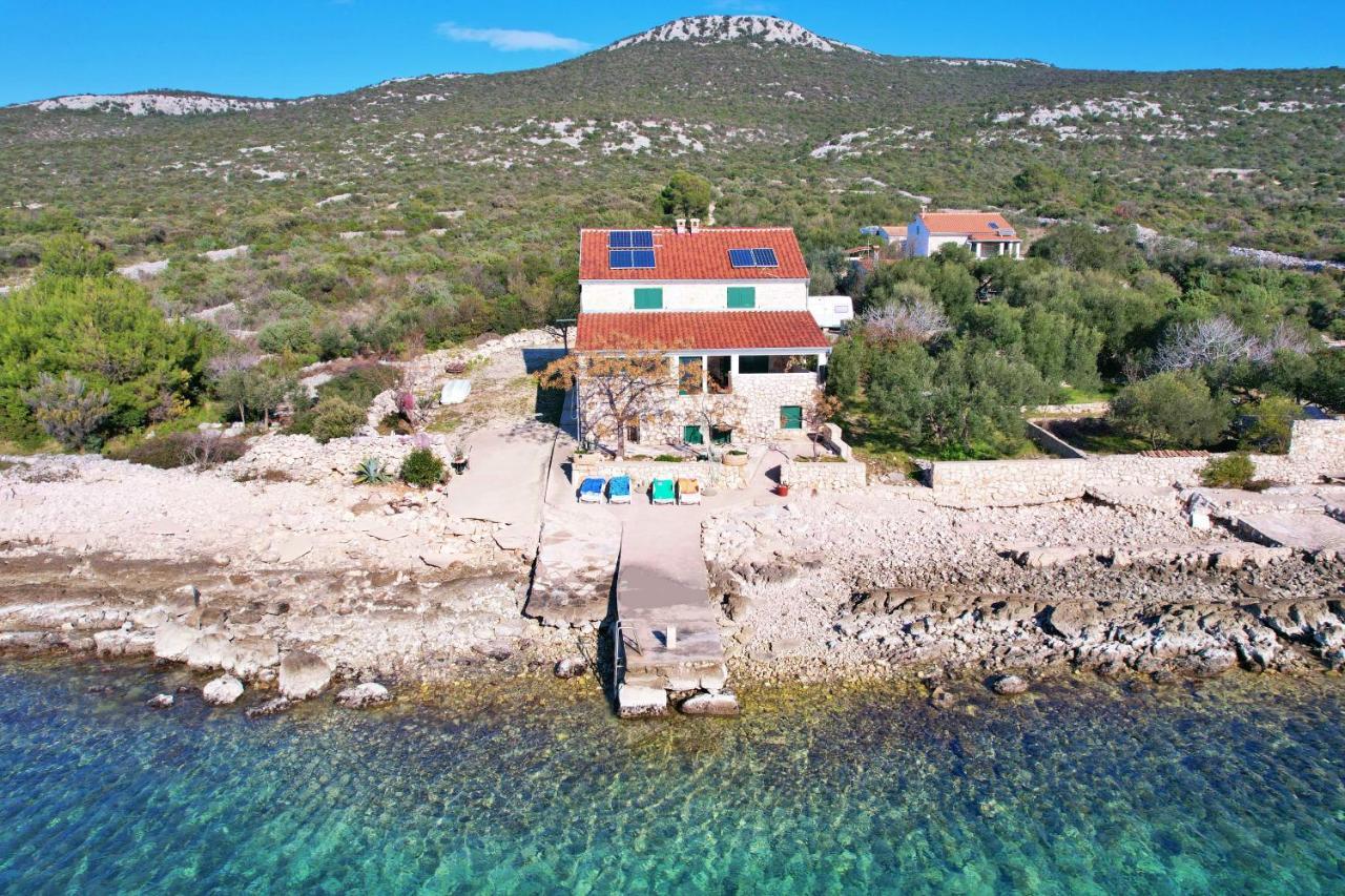 Old Fisherman'S House - Apartment Sonja Banj Bagian luar foto