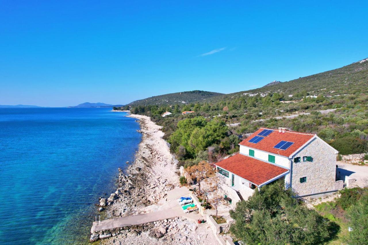 Old Fisherman'S House - Apartment Sonja Banj Bagian luar foto