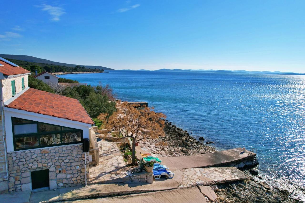 Old Fisherman'S House - Apartment Sonja Banj Bagian luar foto