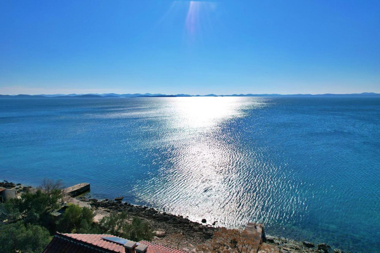 Old Fisherman'S House - Apartment Sonja Banj Bagian luar foto