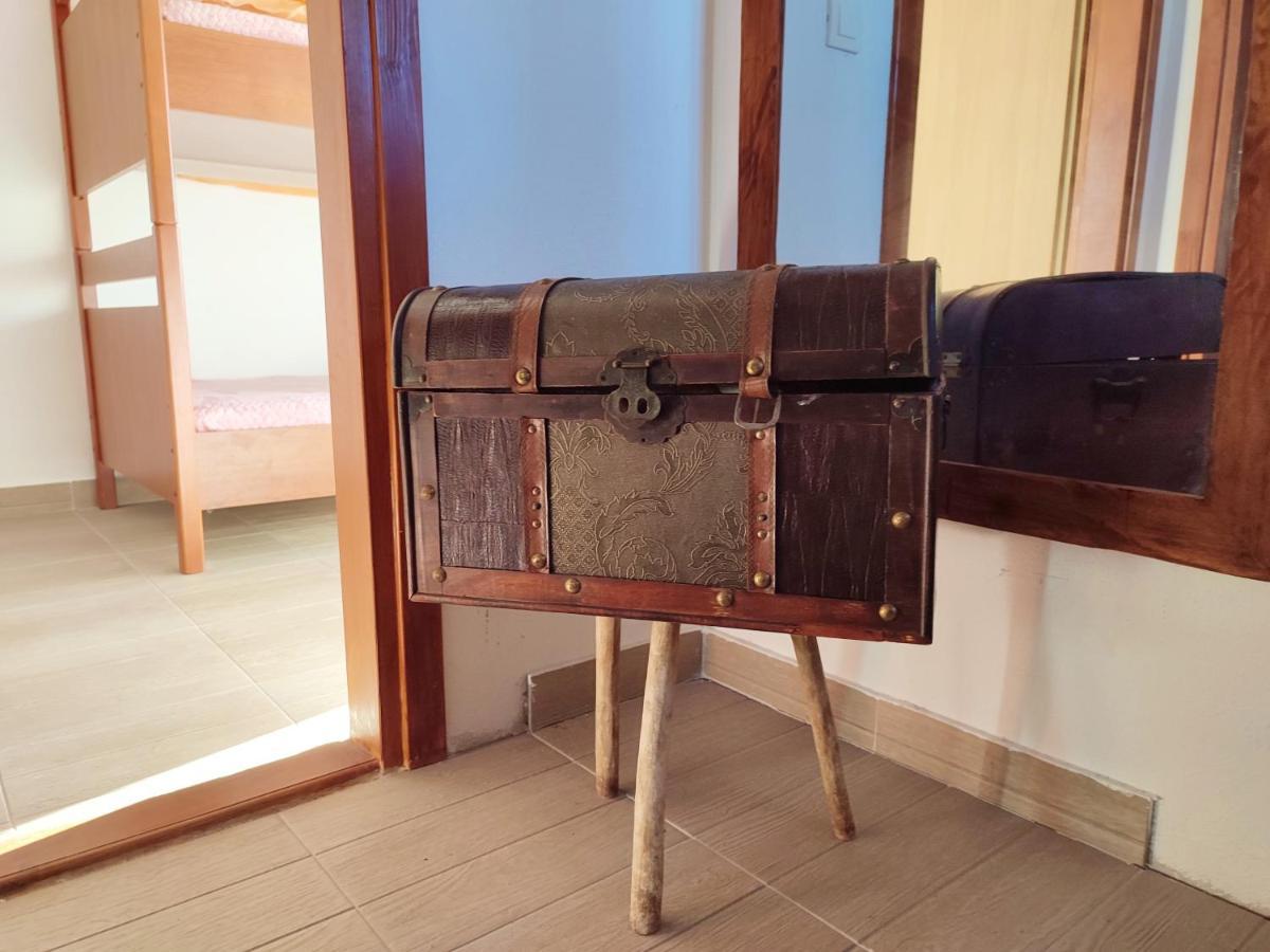 Old Fisherman'S House - Apartment Sonja Banj Bagian luar foto